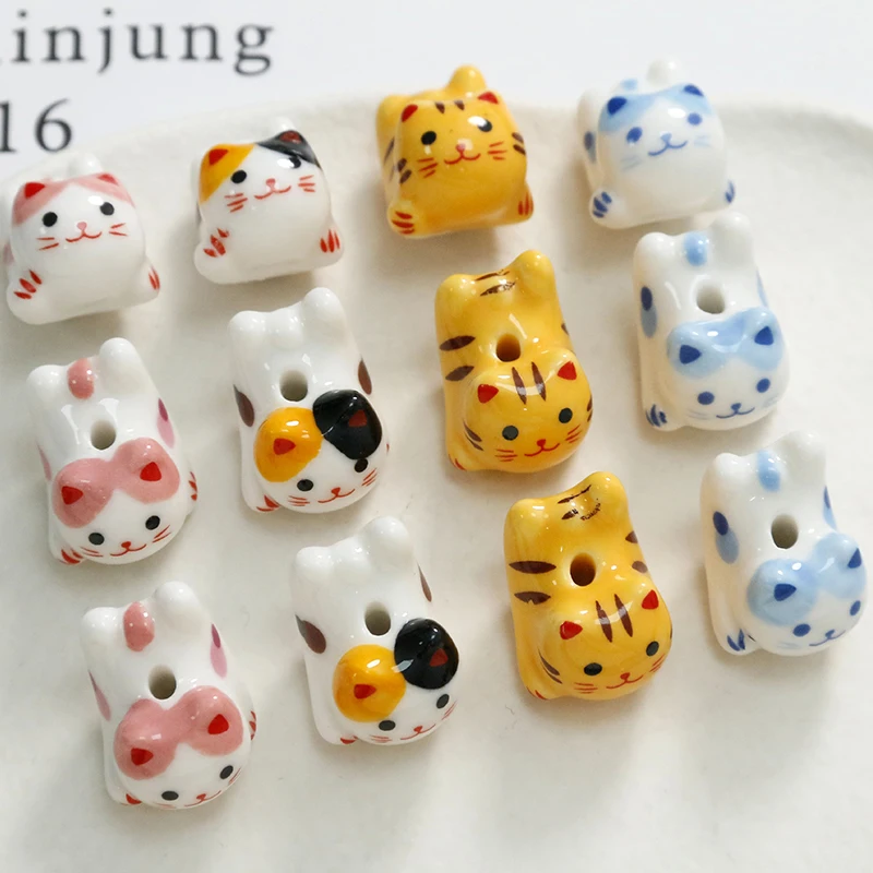 Cuentas sueltas de cerámica para la fabricación de joyas, cuentas de porcelana con agujero Vertical, gato de la suerte, Animal, Anime, pulseras DIY, pendientes, collar