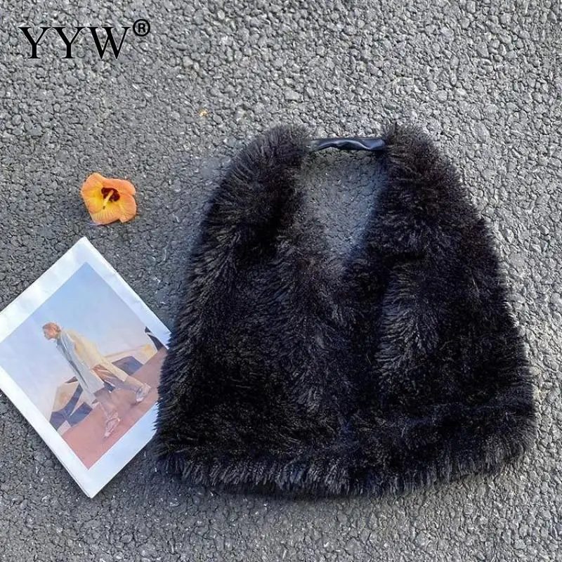 Punk Faux Fur Women's Purse Handbags 2023 New Designer Brand Girls Faux Lamb Wool female Underarm Bag Soft Furry Female Tote Bag