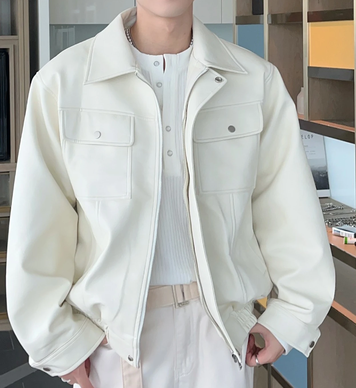 2025 Men's Autumn New Stylish Faux Leather Jackets High-end Padded Shoulder Motorcycle PU Leather Jackets Male Handsome Coats