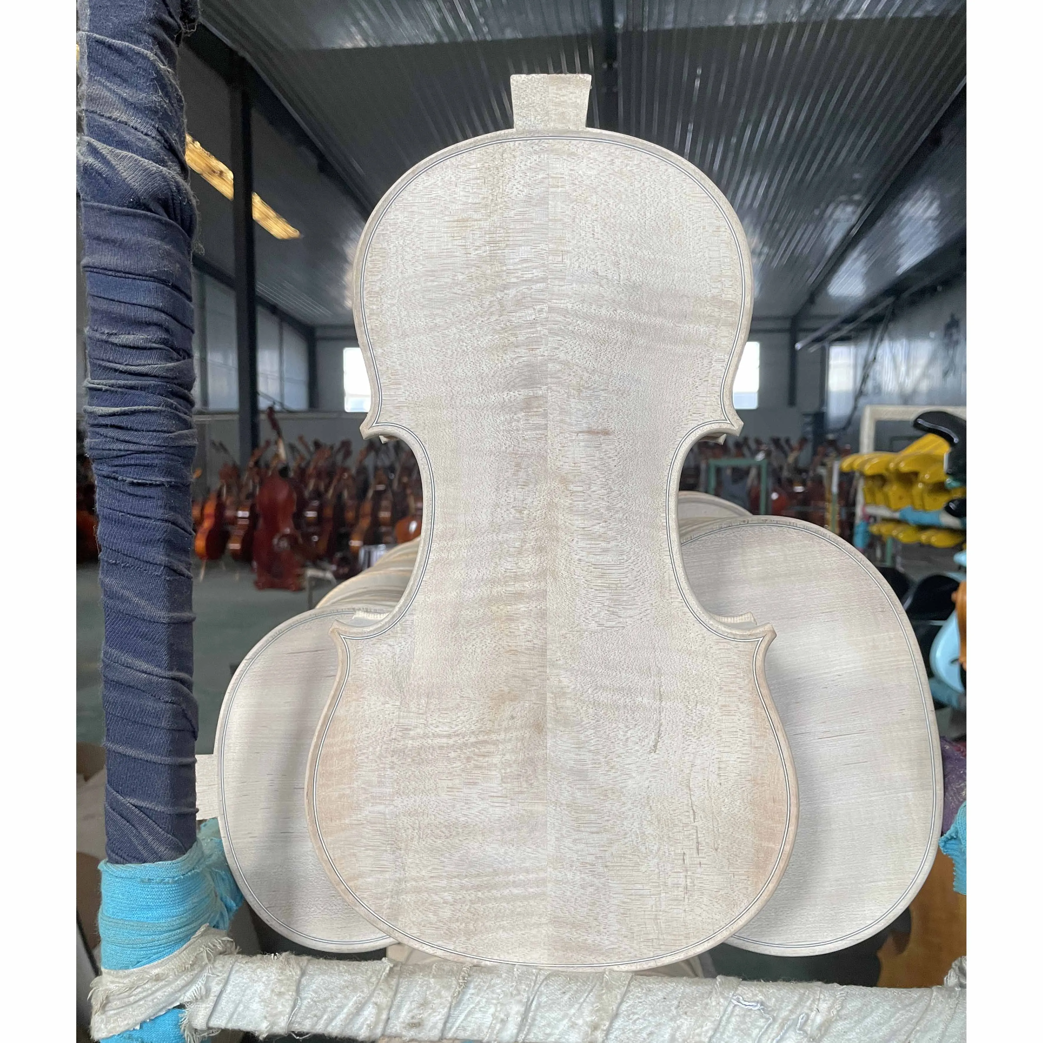 

Unfinished white violin unpainted, assembled violin body, unstained 4/4, top half made of European maple and fir