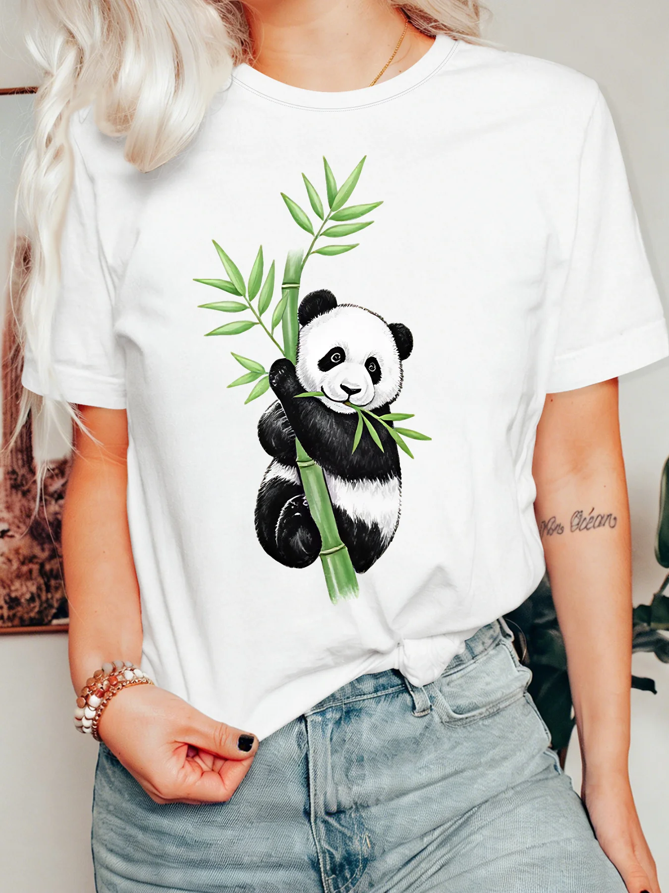 Cute Bamboo Panda Womens Crew Neck Short Sleeve T Shirt Lovely Animal Nature Wildlife Cartoon Casual Graphic Tees For Ladies