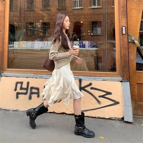 Imagen 2 del producto Minifaldas de mujer verano 2025 faldas fruncidas de gasa ropa de mujer ropa de los años 2000 Y2k Kawaii faldas de encaje negro Kawaii blanco