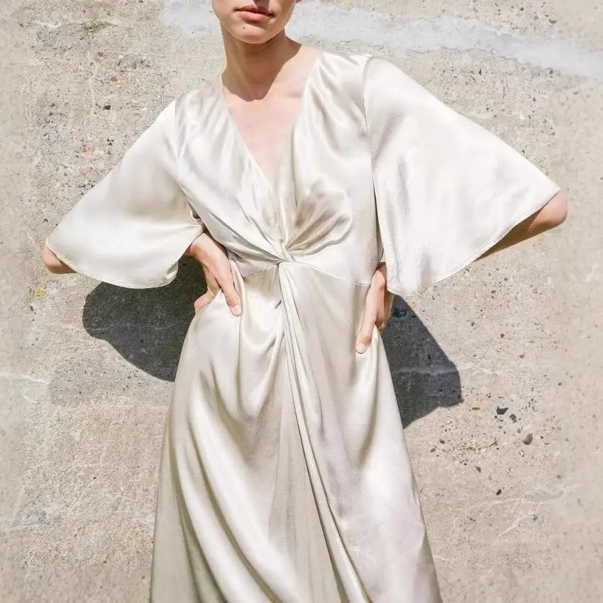 Ele V-Ne منتصف Sve ساتان A-Line Dr المرأة عالية الخصر Cinched الخصر Dr الأوروبي Sle الأساسية عادية Dr