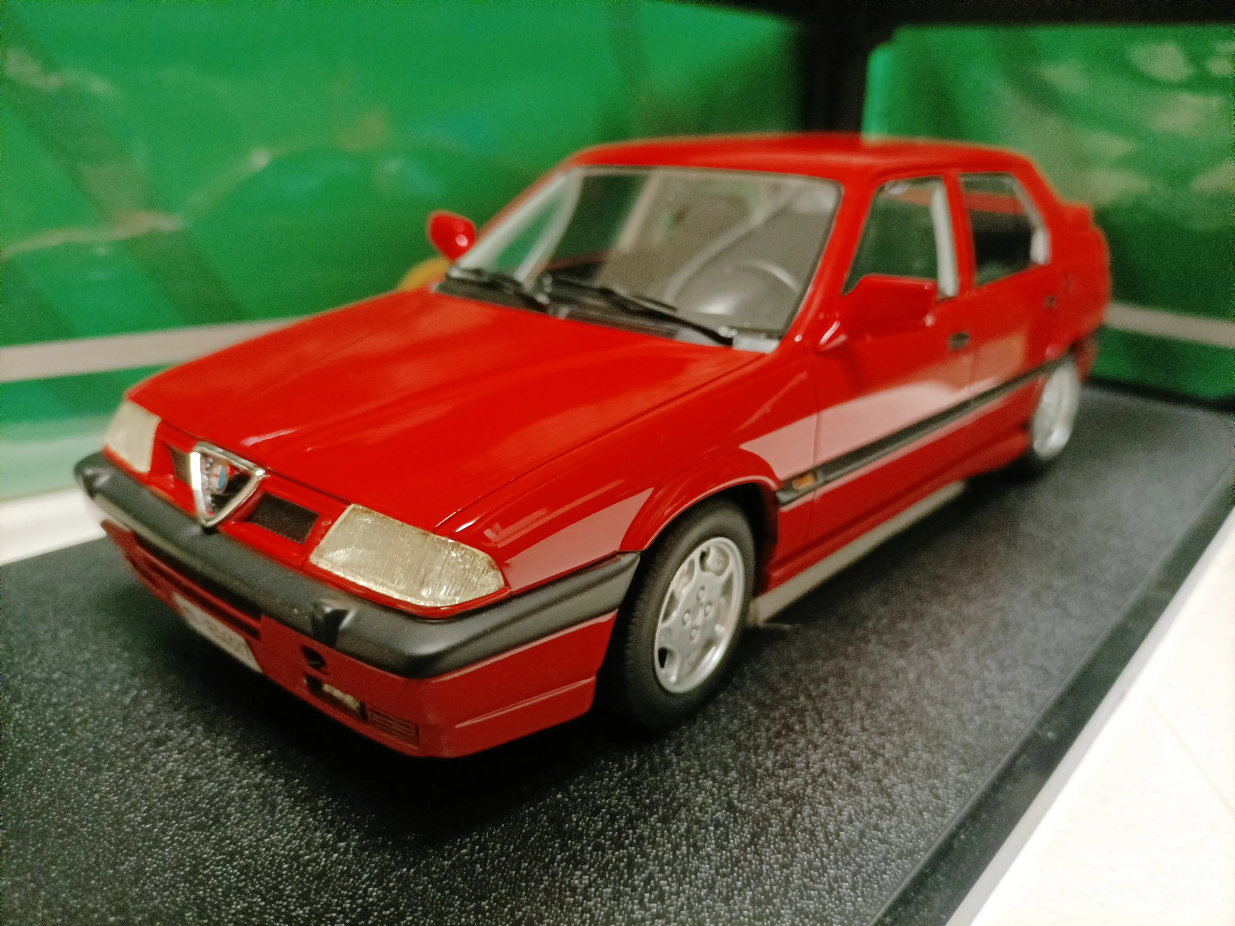 Cult 1:18 Alfa 33S QV 1971 Red Simulation Limited Edition Resin Metal Static Car Model Toy Gift