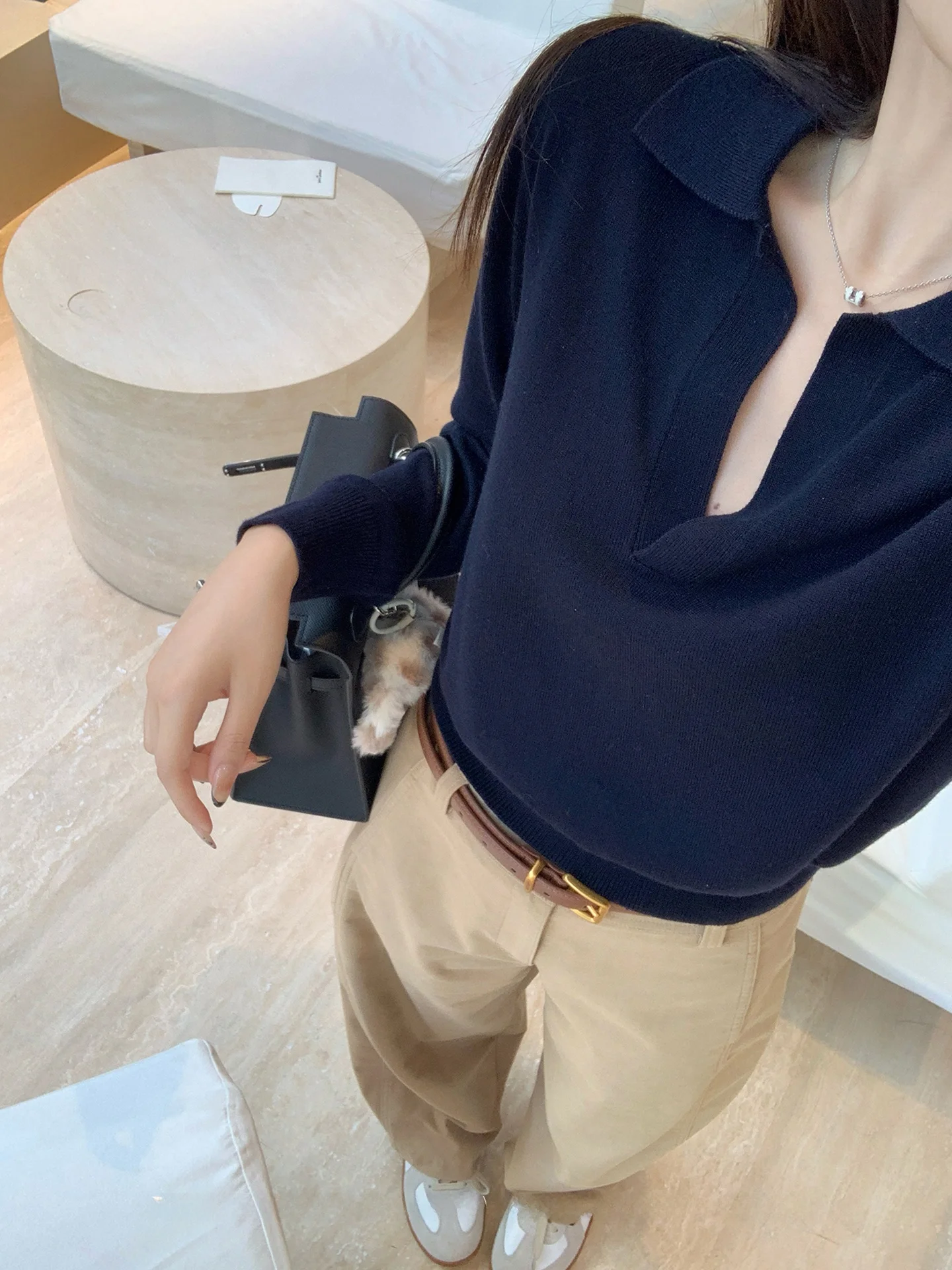 

Comfortable Loose Long Sleeve Knitwear Pure Color Collared Sweater for Women Commute Style Fall Fashion Lazy Women Top