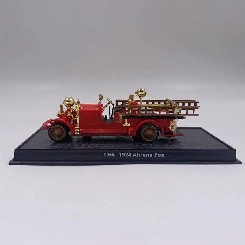 1:64 Scale 1924 Ahrens Fox USA Simulation Alloy Fire Truck Model Collection Decoration Toy Gift Souvenir Static Display