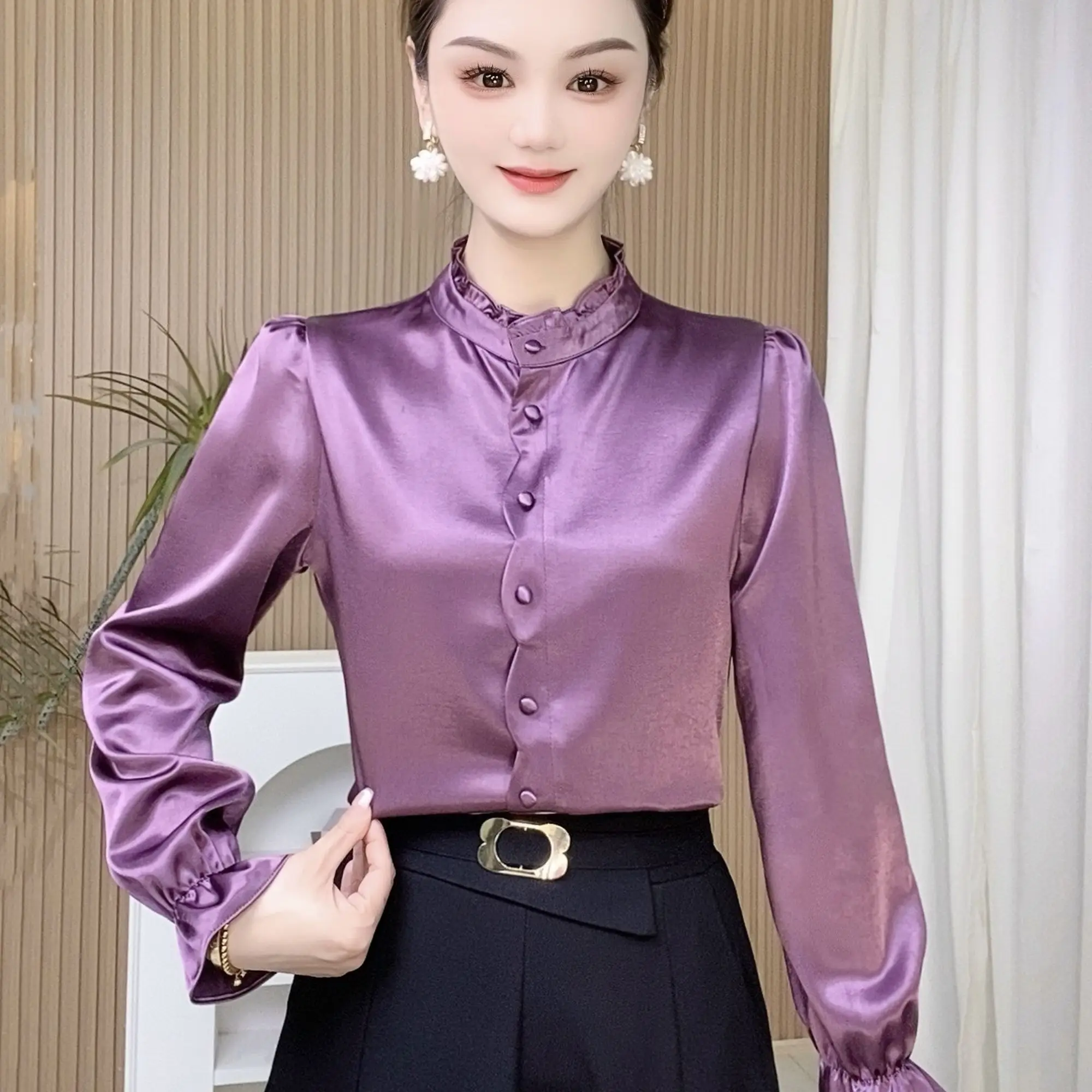 

Black Fungus Edge Spring New Flower Bud Sleeve Stylish Satin Long Sleeve Shirt
