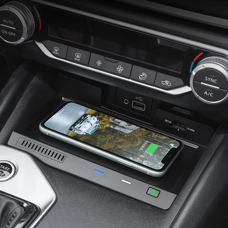 For Nissan Teana J33 Altima L33 2019 2020 2021 15W Car wireless phone charger charging phone holder accessories view 3