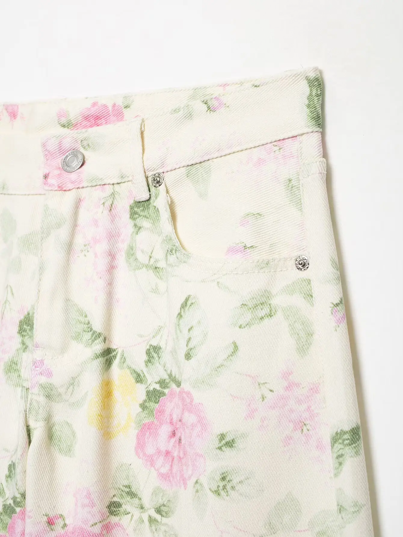 KONDALA Damen Blumen-Denim-Hose Neu 2026 Sommer Trendige High-Street Weite Hose Elegante Schicke Urlaubshose mit Niedriger Taille – Detail 5
