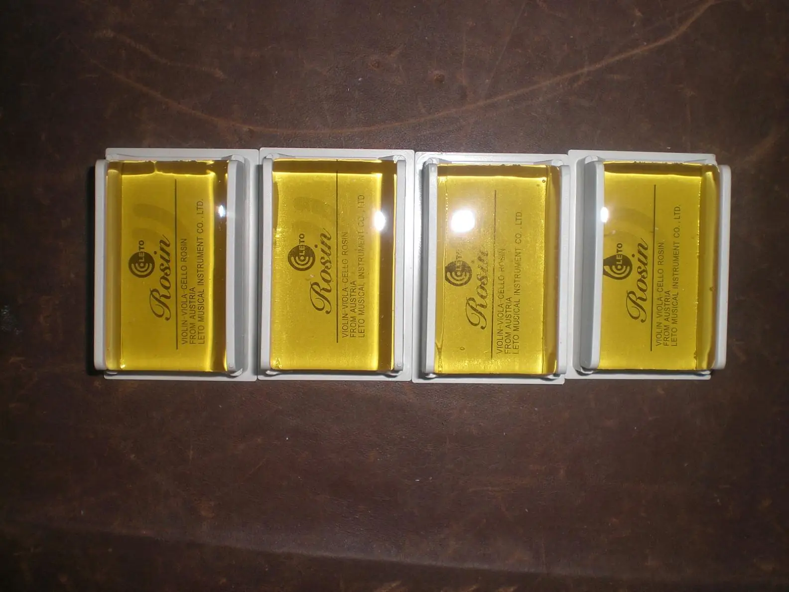 

8 шт. Качественная модель Leto Rosin 601 # для бантов Erhu для скрипки и виолончели
