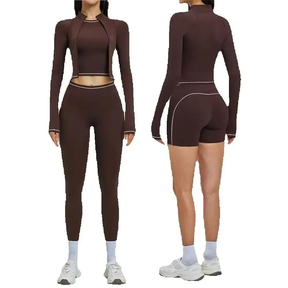 

Спортивный костюм для йоги 3 в 1: быстросохнущий комплект для женщин, включающий топ, леггинсы и лонгслив для фитнеса, бега и тренировок.