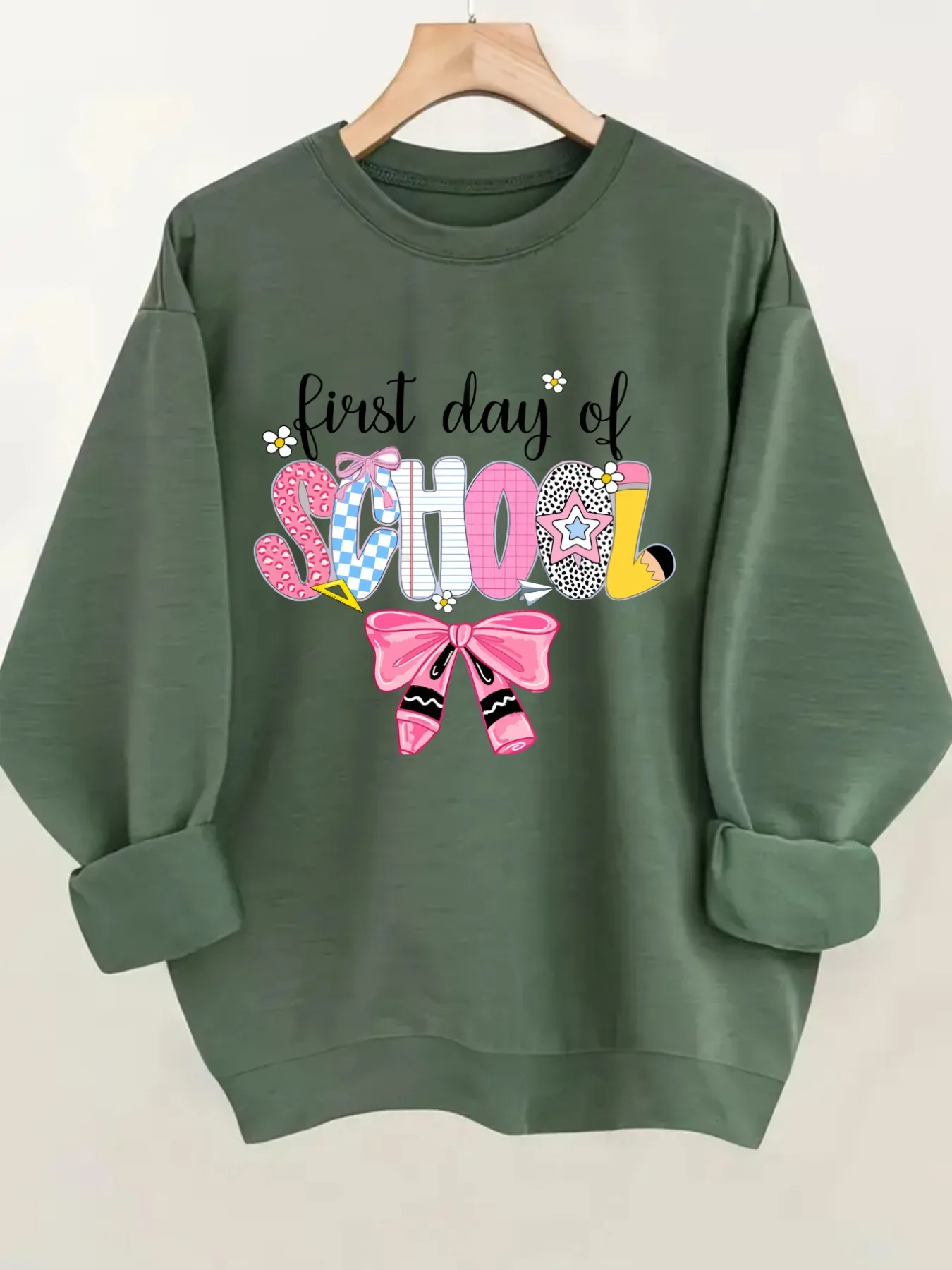 Women's Crew Neck Pullover Sweatshirt First Day School Design, Soft Casual Long Sleeve, Daily Casual Top Outfit, Winter Women's Clothing, Thanksgiving Outfit