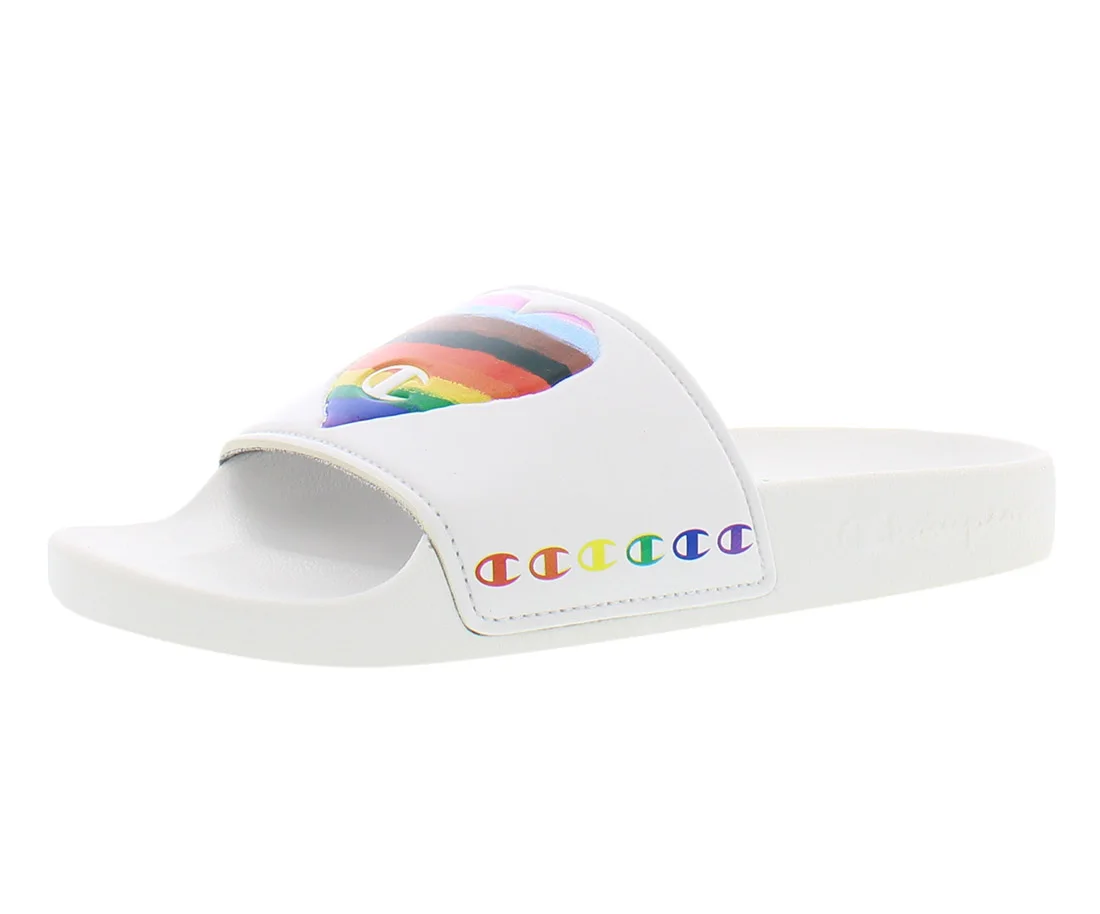 

Женские кроссовки Champion Ipo Heart