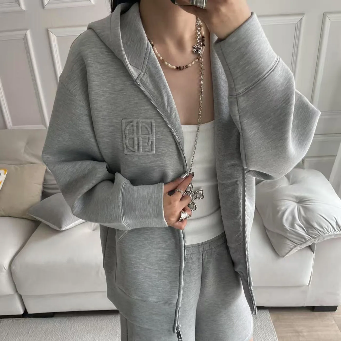 

Двусторонняя утепленная куртка с капюшоном, буквенным принтом и цветочным узором, на молнии, для ранней осени