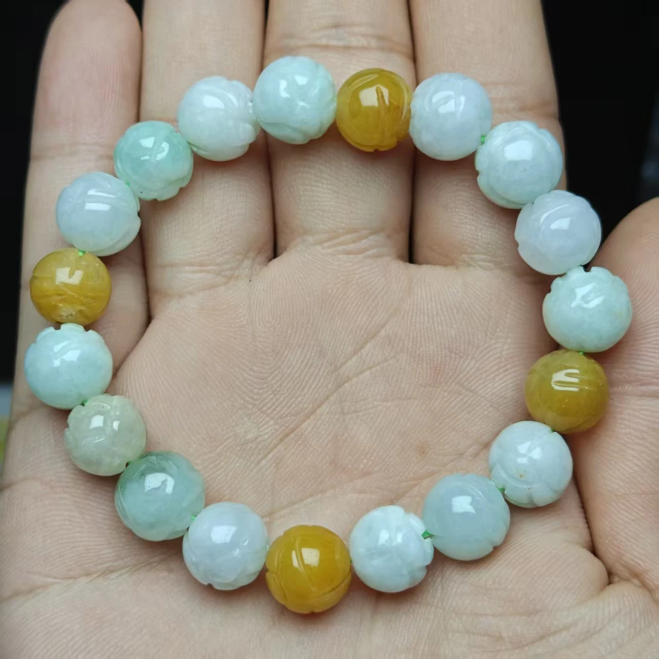 Xingyu Natürlicher AAA Burmesischer Jadeit Jade-Schnitz-Iotus-Perlen-Armband Glatter Schmuck Geheimnisvoller Edelstein-Geschenk – Detail 7