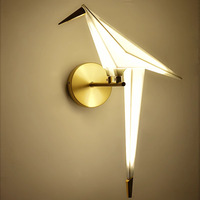 Paper Crane Wall Lamp Bedside Lighting Creative Origami Paper Crane Wall Light for Loft Bedroom Study Foyer Dining Room