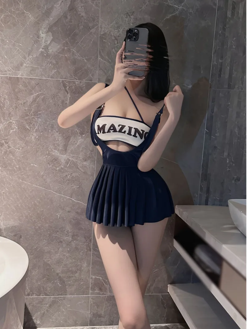 أزياء الصيف الغريبة الملابس النسائية غير المتماثلة الحمالة إلكتروني طباعة الحلو والطازجة نمط الكلية مطوي فستان أنيق 93SI