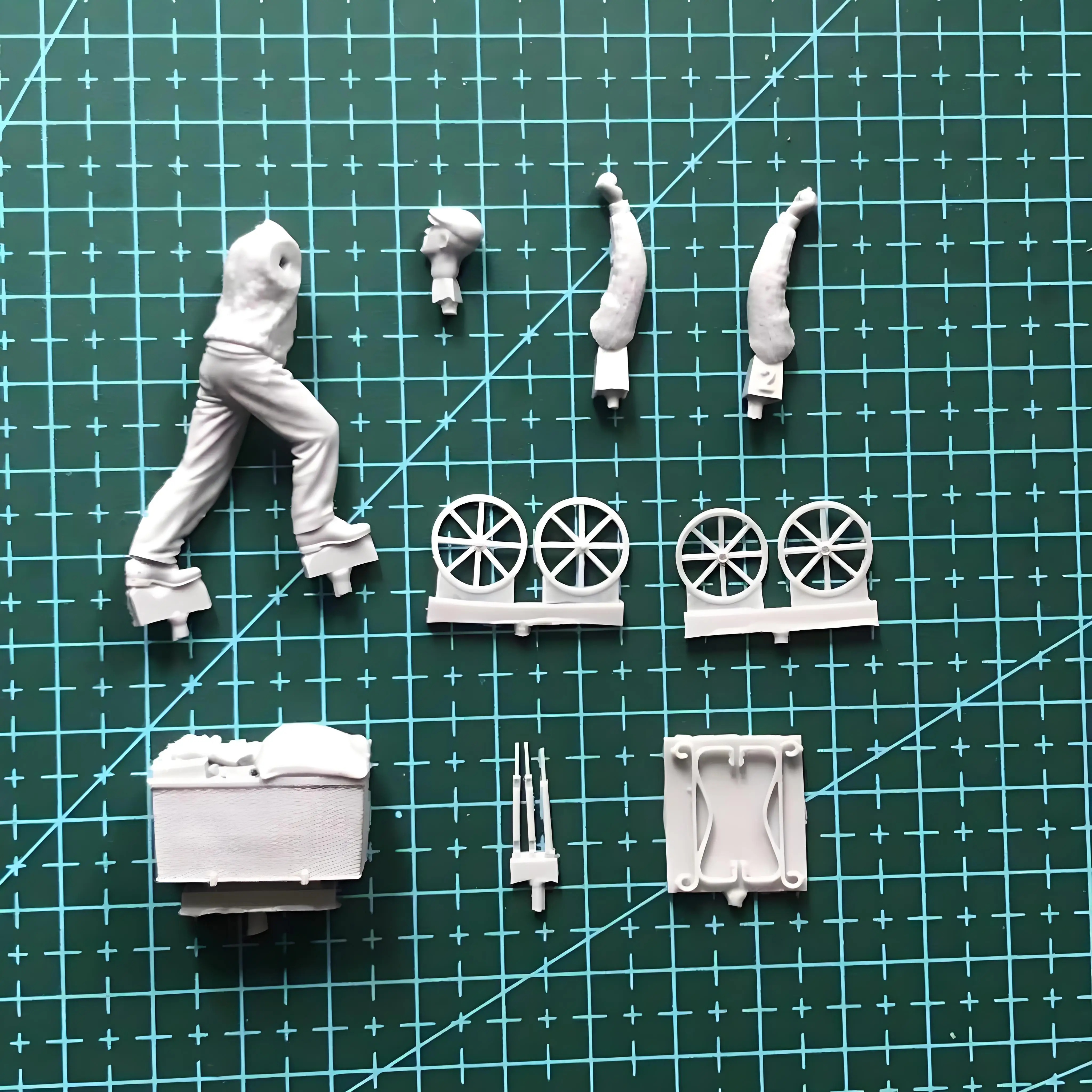 1/35 Soldier Resin Model Property Cart WWII Evacuation of Soldiers Figure GK Kits Colorless and Self-Assembled