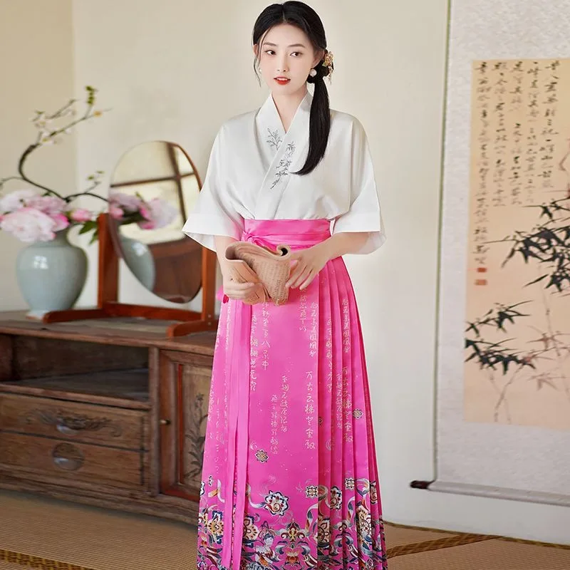 

Calligraphy Horse Face Skirt 2024 New Spring and Summer Women Clothing Small Cropped Improved Hanfu Suit New Chinese Skirt