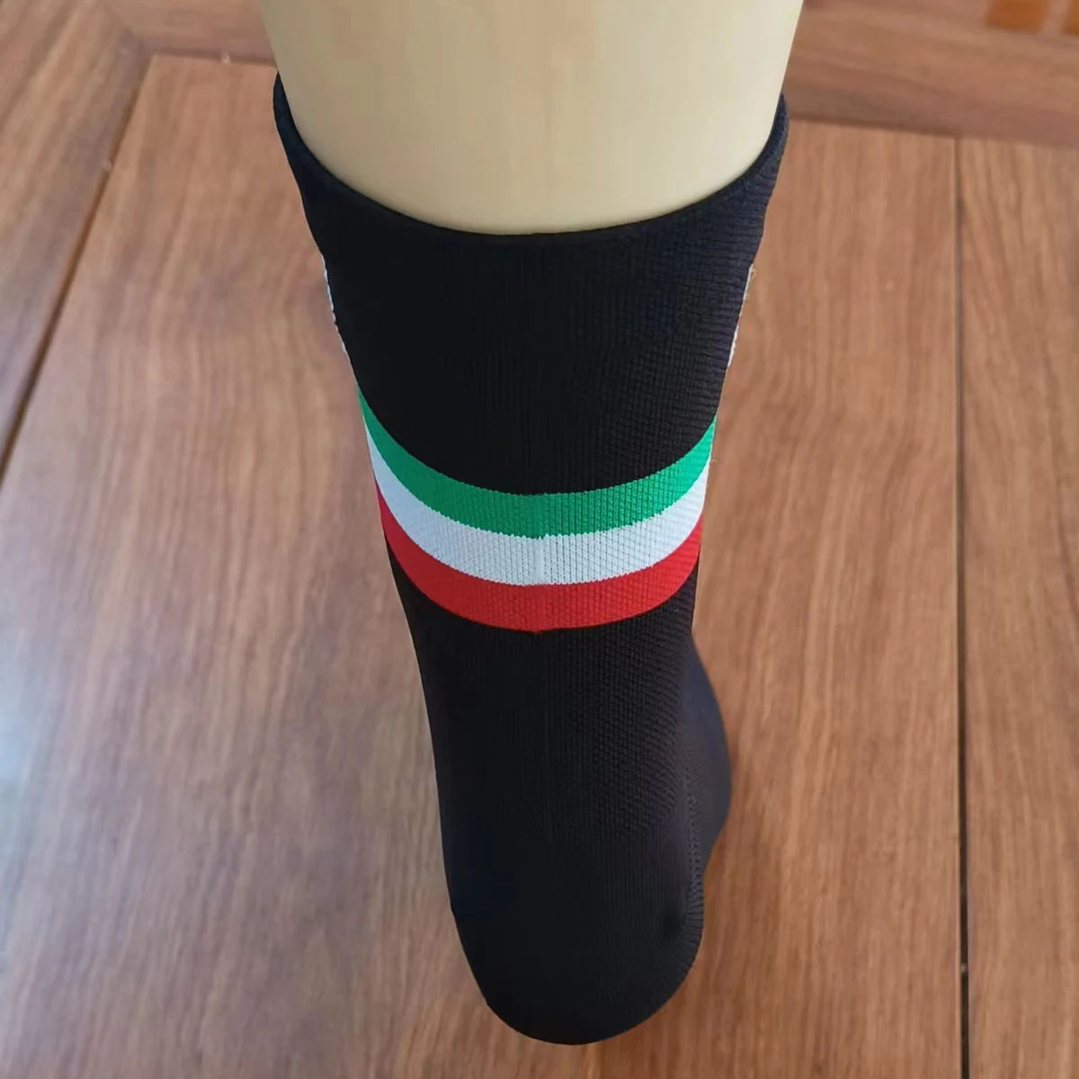 New ITALIA Cycling Socks Men Women 2024 UAE Team Breathable Quick Dry Outdoor Football Sporting Socks