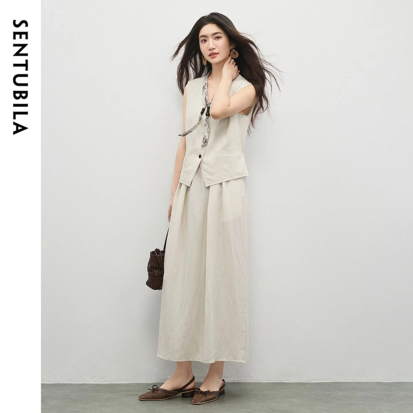 

SENTUBILA Women's Commute Two-Piece Set 2026 Spring New Beige V-Neck Detachable Sash Vest Elastic Waist Midi Skirt Set 161ZA4685