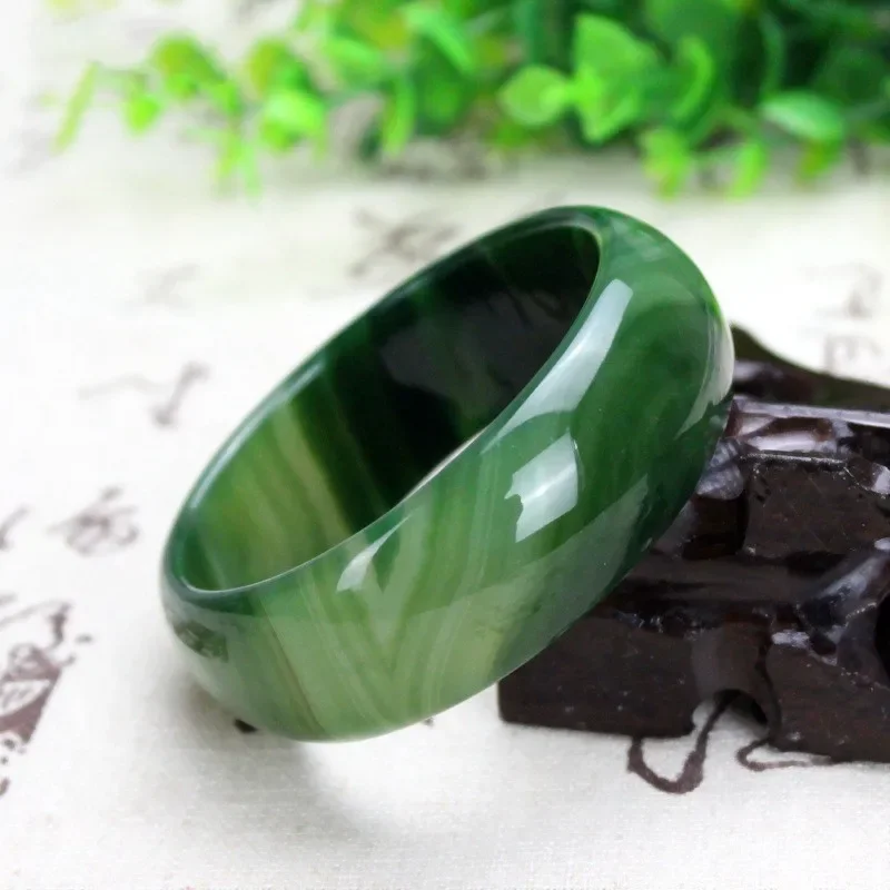 Jade agate bracelet widened and thickened grass green bracelet, grass green wide version agate chalcedony