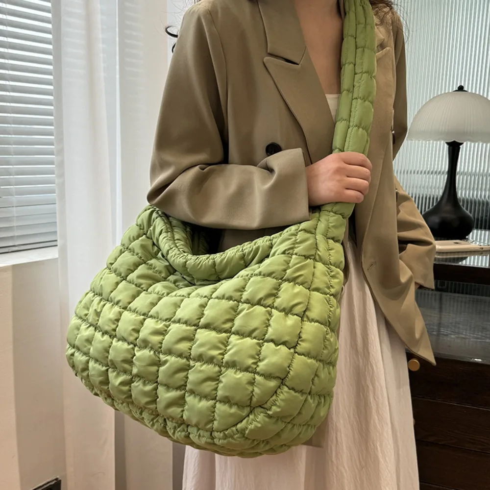 Padding Quilted Tote Bag for Women Quilted Large Capacity Puffer Tote Bag Lightweight Solid Color Crossbody Purse Women Girls