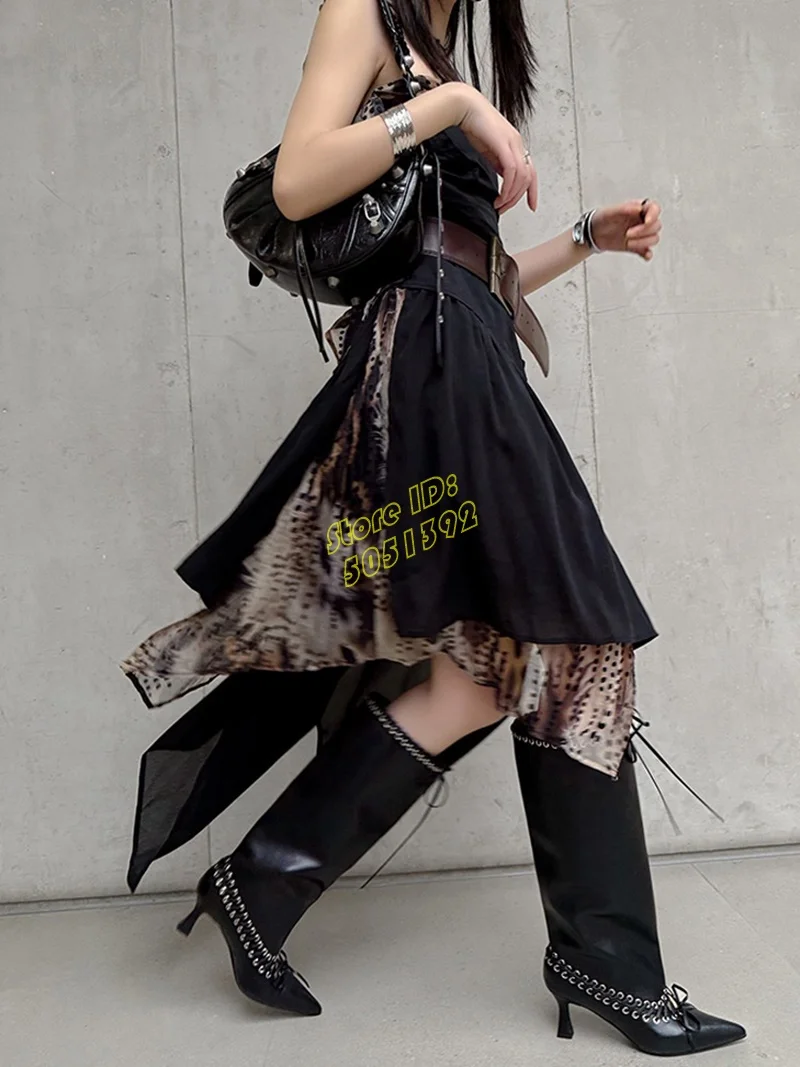 

Черные кожаные сапоги до колена с заклепками, туфли на тонком высоком каблуке-шпильке, подиум 2026, зима-осень, женские модельные туфли, пикантные белые туфли с острым носком