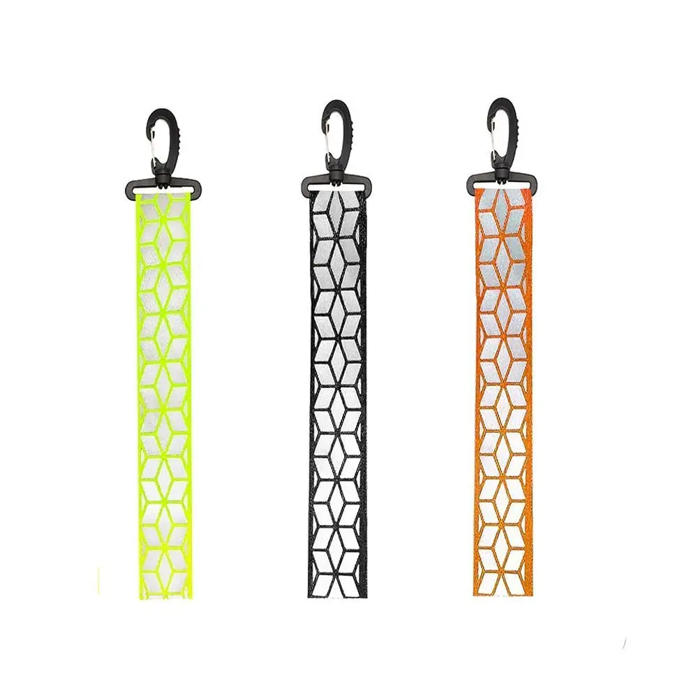 Reflective Effect Safety Reflector Pendant Lightweight Multi-functional Reflective Backpack Pendant Night-time Bright Colors