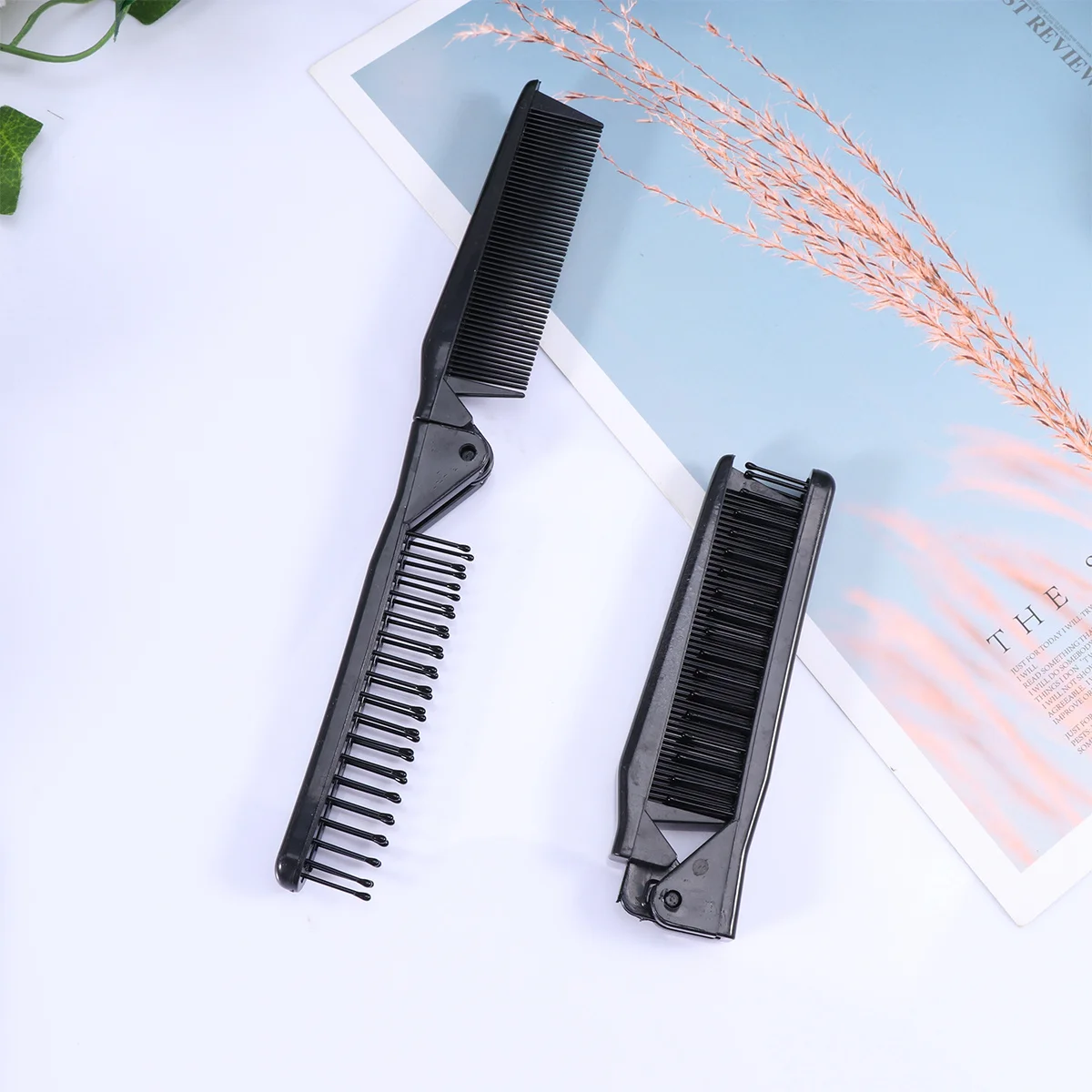 

5Pcs Anti-Static Hair Comb Black Foldable Plastic Comb for Women Men Kids Travel Salon Use Straight Coarse to Fine Tooth Design