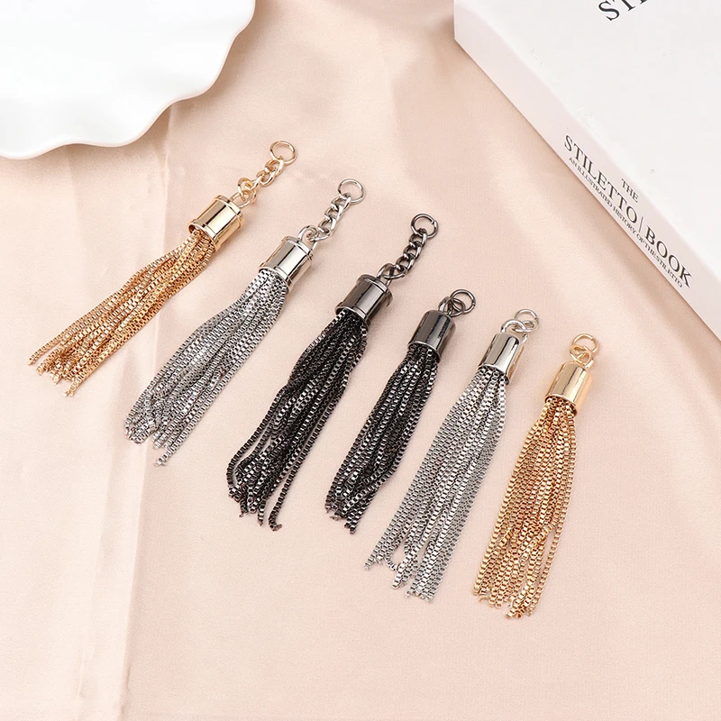 Fashion Tassel Pendant Keychain Shoulder Bag Tassel Metal Buckle Tassels Pendant Handbag Decoration Purse Hardware Accessories