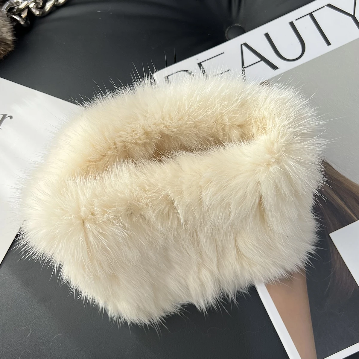 Women Winter Warm Real Rabbit Fur Scarf Hot Sale Natural Rabbit Fur Muffler 2024 Lady 100% Genuine Fur Scarves Wholesale Retail