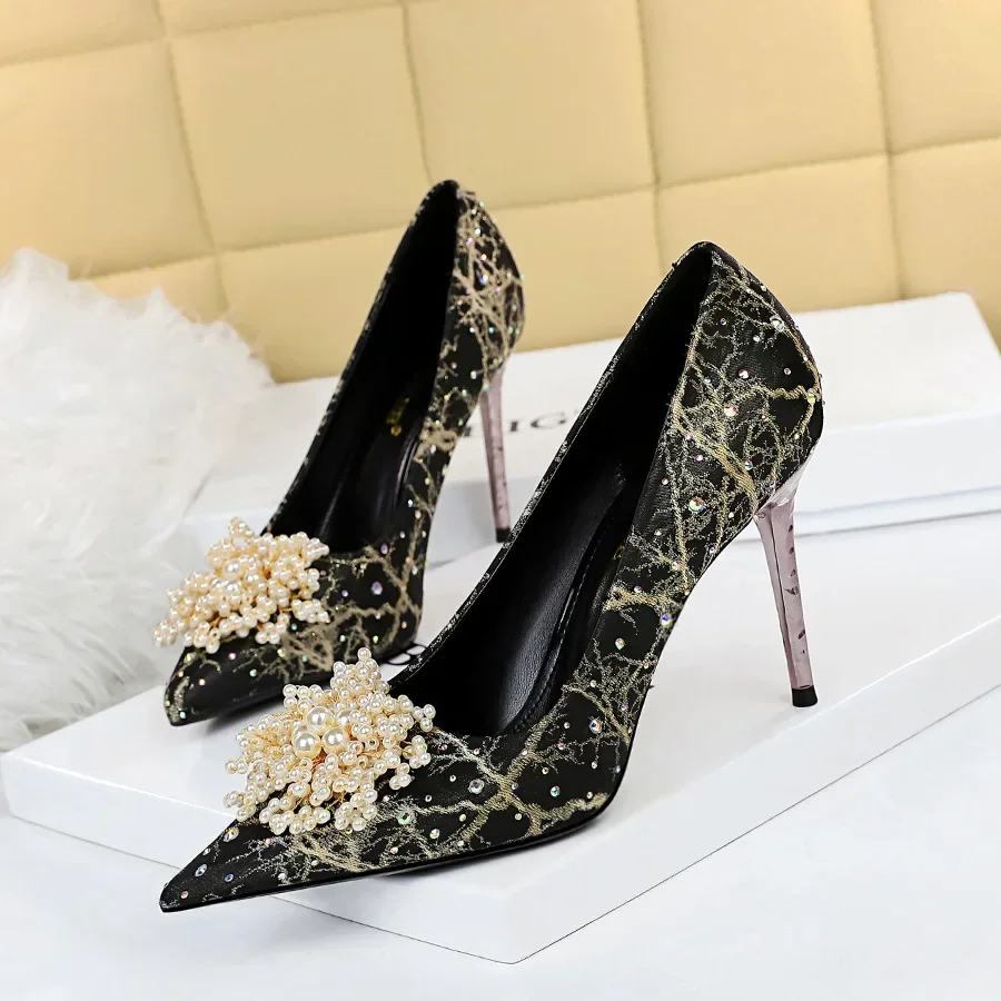 Zapatos de tacón alto para mujer, zapatos de tacón elegantes para boda, novia, diamantes de imitación de perlas, tacón alto grueso, punta estrecha, zapatos de fiesta sexys, talla 34-43