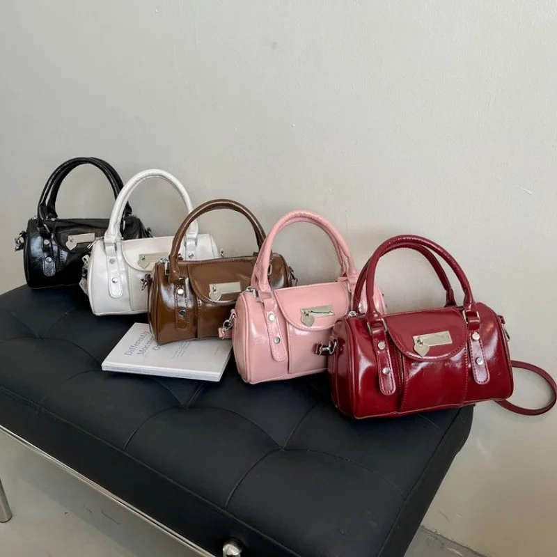 

Premium High-End Minimalist Vintage Leather Crossbody Bag For Stylish Women Casual Everyday Use With Solid Color