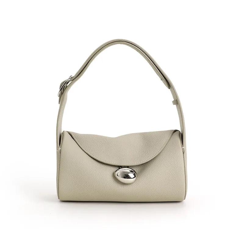 

Fashinable Genuine Leather Shoulder Bags for Women Soft Small Bag Luxury Women 2025 Luxury Designer Ladies Tote Handbags