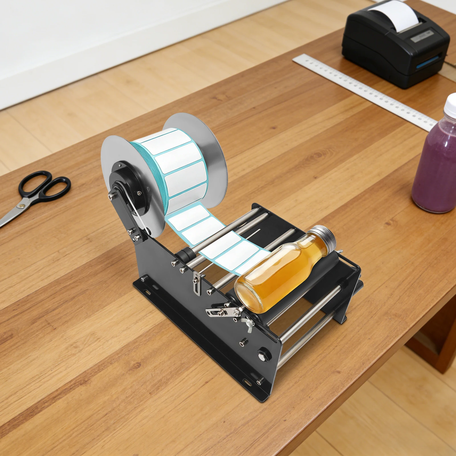 

Этикетировочная машина с регулируемой скоростью, мини-ручная упаковочная машина для круглых бутылок диаметром 0,79-4,72 дюйма (для косметики, напитков, продуктов питания)