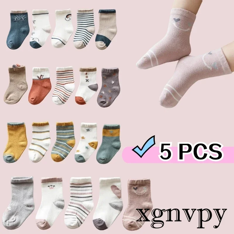 Xgnvpy 5 pairs New cartoon midtube children's socks combed cotton socks for boys and girls random color delivery