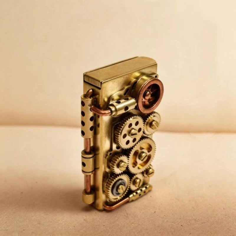 New Steampunk Trench Lighter Handmade Mechanical Vintage Kerosenes Lighter Brass Gear Unique Cool Refillable Windproof Lighter