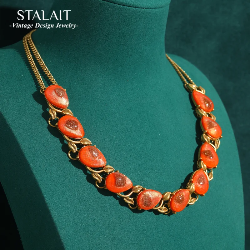 

Orange Choker Necklace Vintage Luxury Jewelry Collar Woman Antique Gold Color Leaves Powder Glass Water Drop Accessories 2025