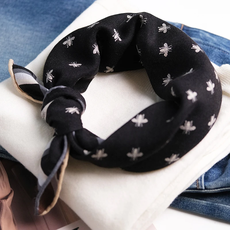 nouvelle-Echarpe-bicolore-en-laine-a-motif-insectes-polyvalente-printemps-automne-carree-chaude-accessoire-de-mode-feminin
