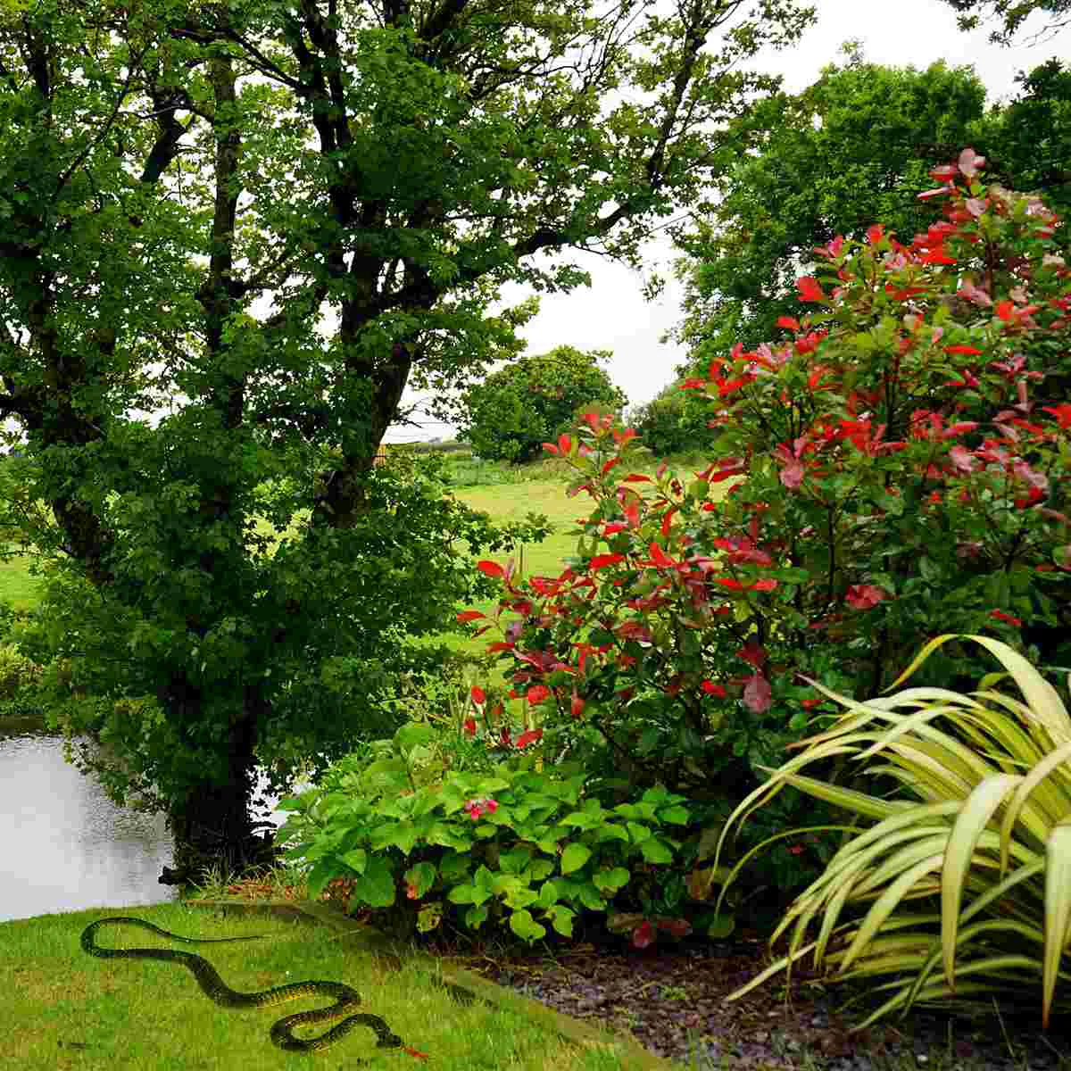 Fake Snake Trick Toy (little Green Snake) Tricky Props Spoof Simulation Prank Toys Children’s Childrens