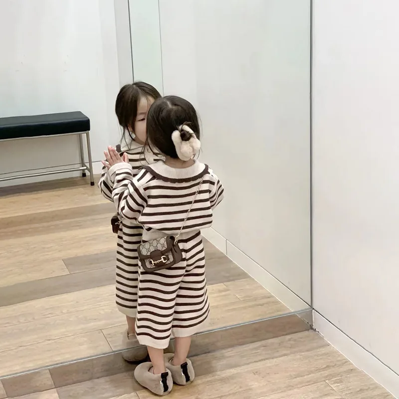 

Girls Clothes Suit Spring and Autumn New Striped Children Wear Korean Style Western Style Lapel Shirt and Trousers Two-piece Set