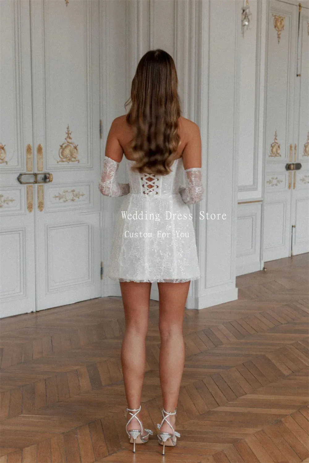 Mojy Abiti da sposa in pizzo scintillante per le donne 2025 Sposa Sirena corta di lusso con guanti Corsetto sul retro Abiti da festa lucidi personalizzati