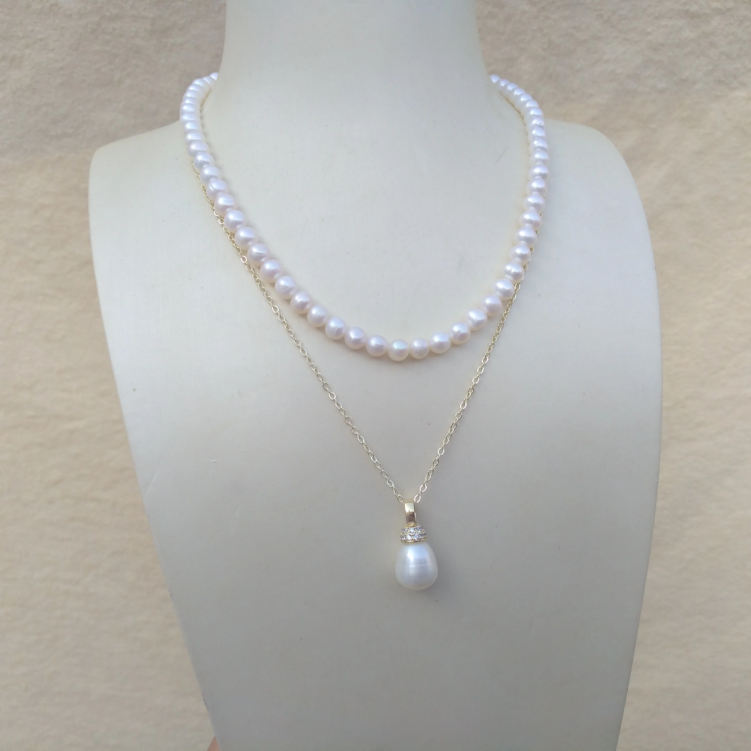 gorgeous AAA+ south sea white pearl Necklaces &+huge10x12mm pearl Pendants Thanks for viewing more photos.