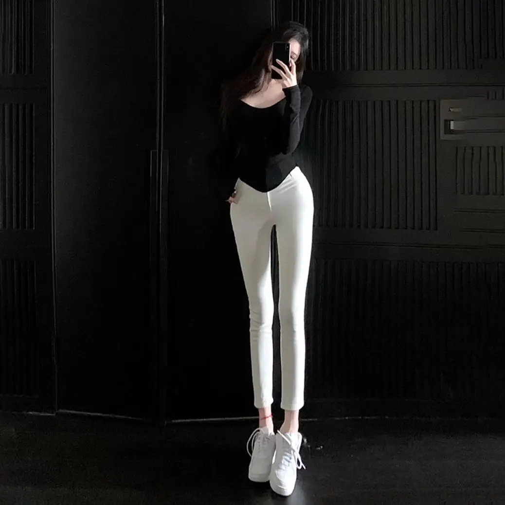 

Белые женские джинсы Slim Fit: новая модель весна-осень, эластичные, повседневные, с высокой талией, из хлопкового стрейч-денима, высокое качество