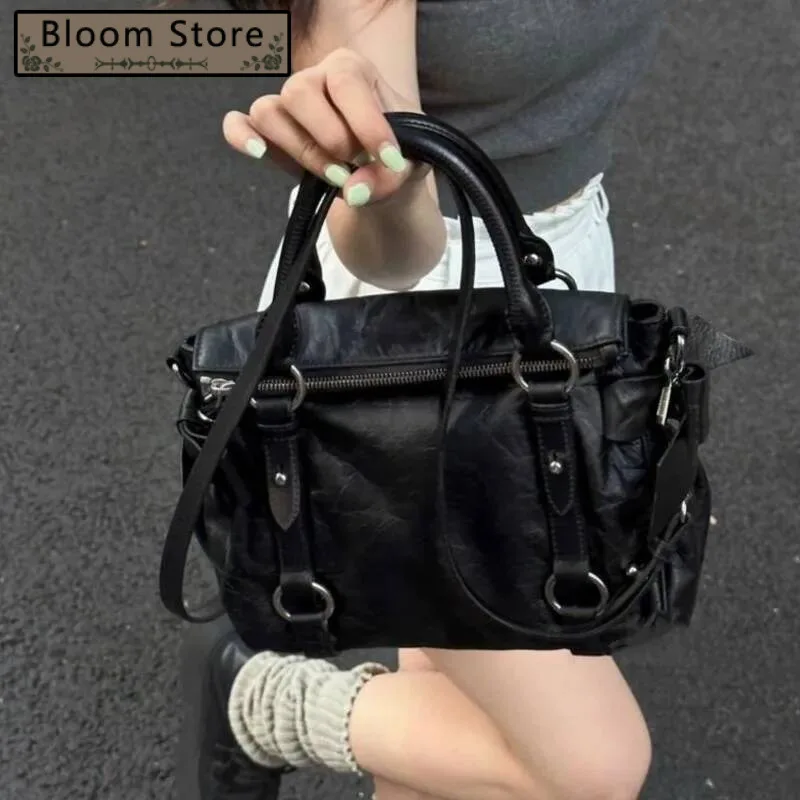 

Bloom Retro Punk Black Tote Women Studded Leather Large Capacity Shoulder Bags Ladies Hot Girl Y2k Aesthetic Crossbody Bag