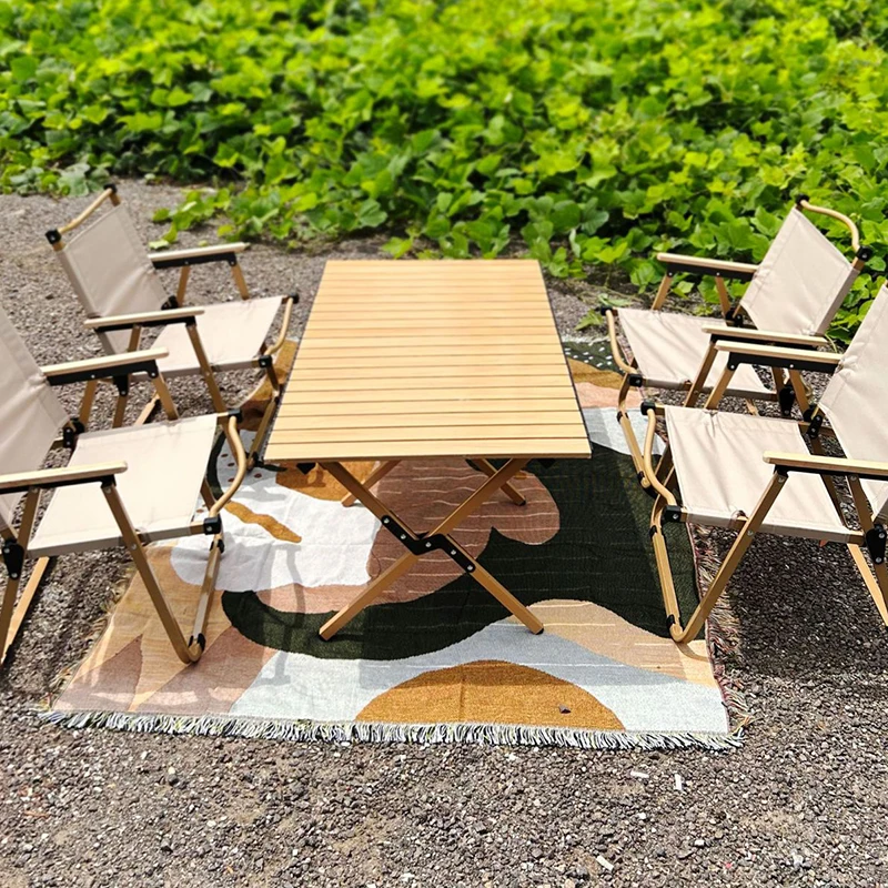 Outdoor lightweight table folding table for camping roll table