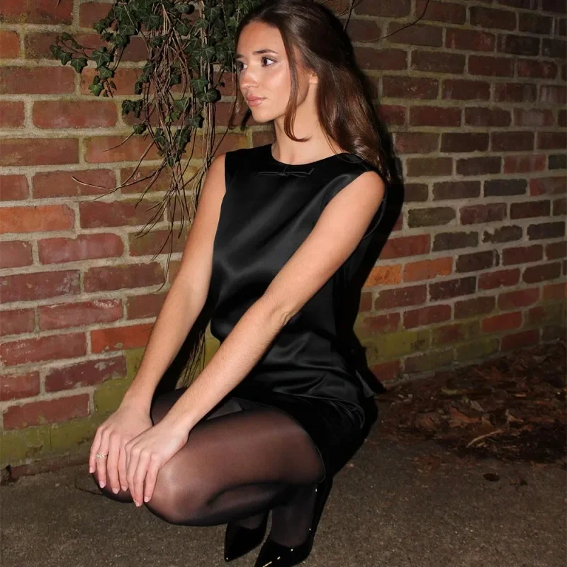 Rückenfreies Satin-Minikleid mit Schleife, Sommer-Damen-elegantes Patchwork-Partykleid, modisches, ärmelloses, einfarbiges Minikleid