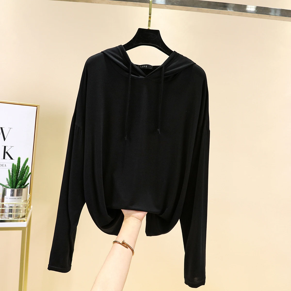 

Modal Long-sleeved Hooded T-shirt Women's Spring Casual Big Yards Loose Inner Bottoming Shirt Thin Sunscreen Thin Tops