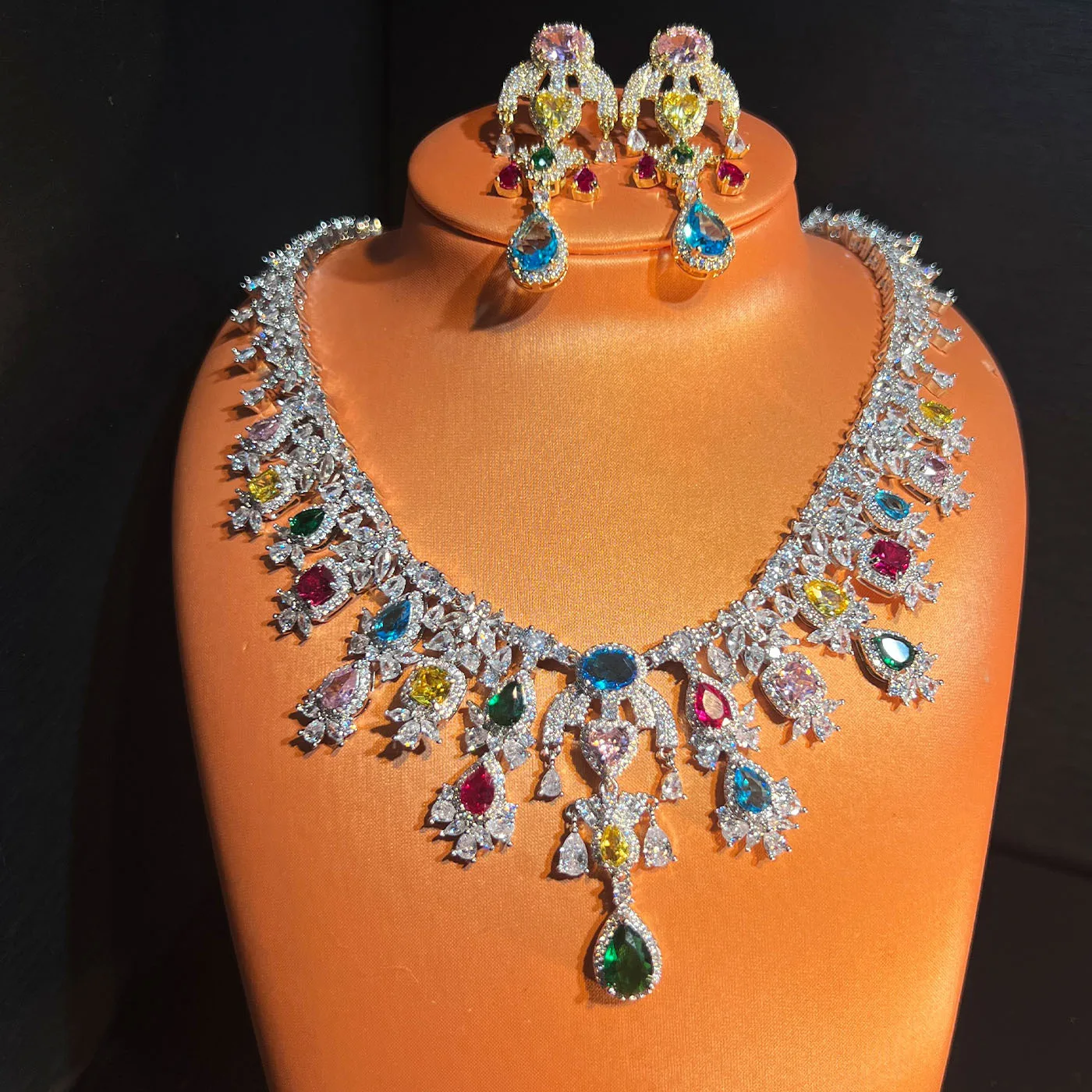 

Women's Colorful Gemstone Zircon Necklace Earrings Set 2025